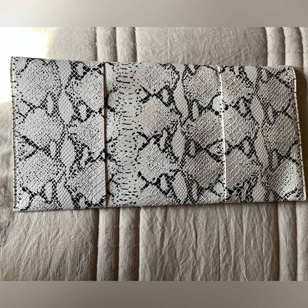 Boohoo Black and White Snakeskin Clutch
